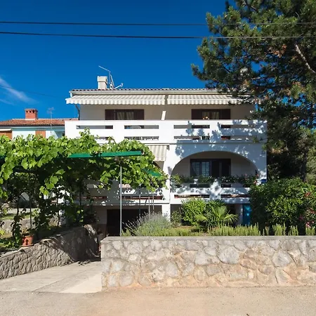 شقة Anita بونات